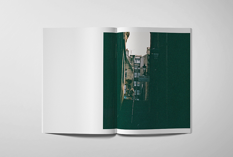 2440 Buch
